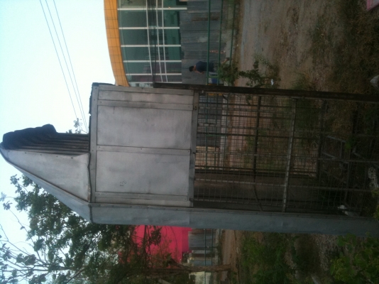 ขายหลังคา สวยมีประตูปิดท้าย 4,000 บาท