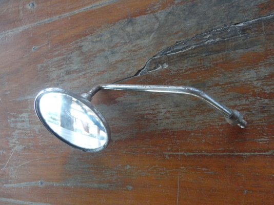 ขายกระจกซูซูกิ  K-125 ราคาถูกสนใจโทร.081-005-8785