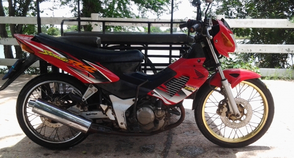 ขายโซนิคเคื่องเดิมคาบูเดิม10000ต่อรองได้ครับ9500สำหรับคนอยากได้จริงนะครับ