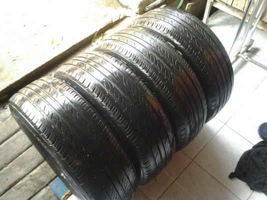 ขายยาง FIRESTONE 195-60-15 ปี11 ดอกเต็มๆนิ่ม ไม่บวม ไม่กินข้าง ชุดละ 2,800 บาท ขายยาง FIRESTONE 195-60-15 ปี11 ดอกเต็มๆนิ่ม ไม่บวม ไม่กินข้าง ชุดละ 2,800 บาท