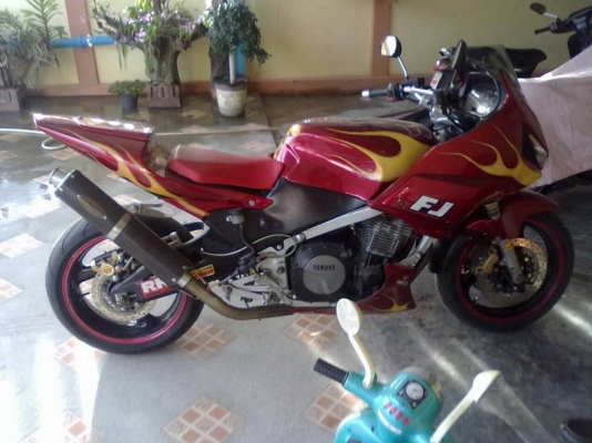 ธารนนทบุรี//ขาย yamaha FJ1200 รถสวยท้ายแต่ง ราคา85,000บาท อินวอยท์+ส.พ.มแท้+พ.ร.บ