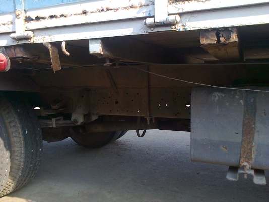 NPR หกล้อโดยสาร 4.30 ม.