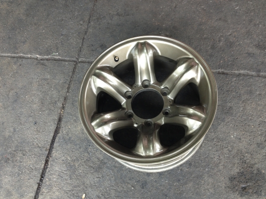 ขายแม๊กเล็บเหยียวสภาพดีมาก 9500 บาท 4 วง