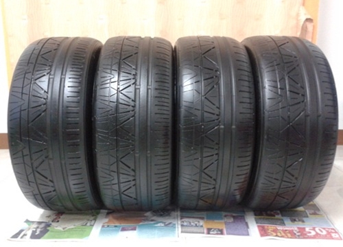 ยางยุ่น,225/45R17.NITTO INVO สภาพเยี่ยมสีเส้น3,500