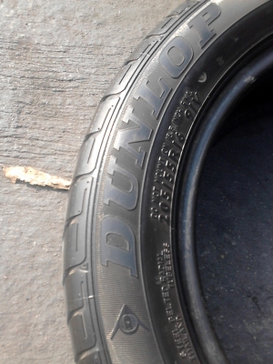 DUNLOP SP SPORT 01  ชุดสวยๆ ไม่เสริมแต่ง  4 เส้น   โทร.081-427-3941