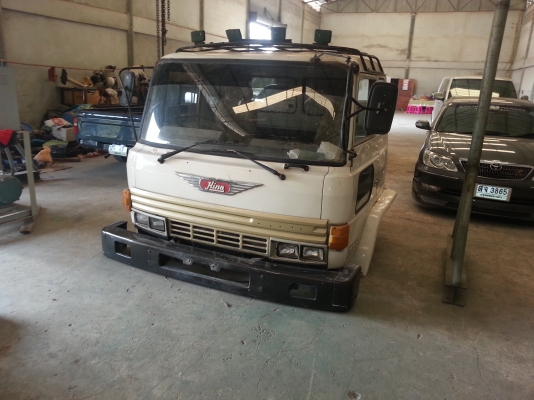 ขายครับหัวเก๋งฮีโน่สภาพสวยๆไม่ผุสีสันสวยอะไหล่ครบ ขายครับหัวเก๋งฮีโน่สภาพสวยๆไม่ผุสีสันสวยอะไหล่ครบ