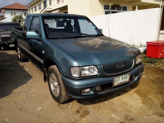 ขาย Isuzu Dragon eye  ปี 2001  สภาพดี มือเดียว