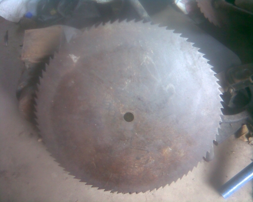 ใบเลื่อย  24  นิ้วฟันสวย