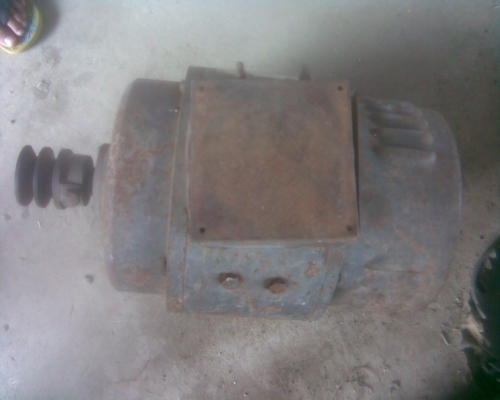 ไดปั่นไฟ 2 โล1700  ตามสภาพครับ