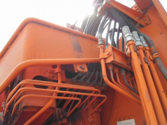 ขายรถเครนสีส้ม KOMATSU LW 100 M-1 สภาพพร้อมใช้งาน
