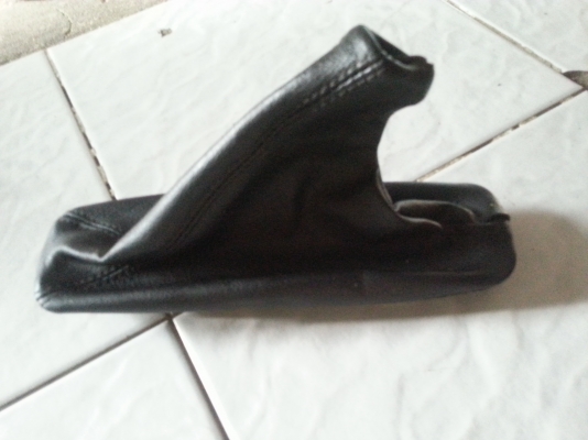 ขายหนังหุ้มที่ดึงเบรคมือ BMW E30