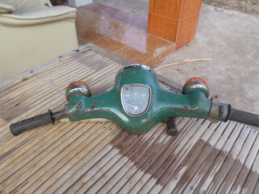 ขายชุดแฮนชี50เดิมๆสภาพสมบูรณ์ของครับราคาเปิด1500บาท/เครื่องเดิมชี50ไม่ติดขายตามสภาพเปิด700บาท/ตะแกรงนั่งหลัง200/หรือเหมาทั้งกองเปิด2000บาทราคาคุยกันได้ครับของยุอำนาจเจริญ0801696651ส่งได้ทั่วไทยครับ