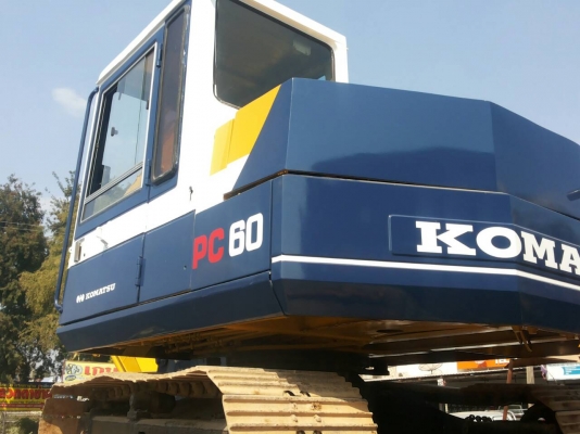 ขายรถแบ็คโฮ Komatsu PC 60-5 เครื่องเดิมปั๊มเดิม รถเก็บงานแล้วสภาพเก่านอกพร้อมใช้ เอกสารสัญญาซื้อขาย