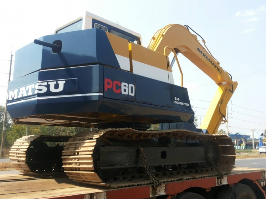 ขายรถแบ็คโฮ Komatsu PC 60-5 เครื่องเดิมปั๊มเดิม รถเก็บงานแล้วสภาพเก่านอกพร้อมใช้ เอกสารสัญญาซื้อขาย