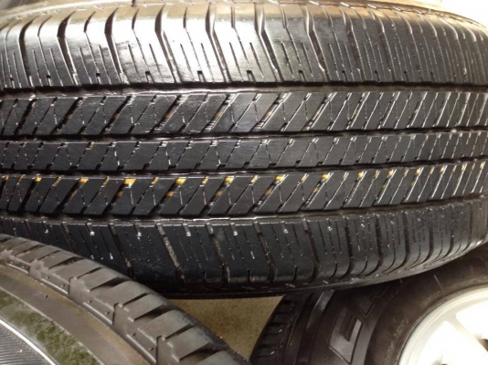 ขายล้อแม้กเดิมพร้อมยางป้ายแดง ของฟอจูนเนอ ขอบ17 ถูกๆ