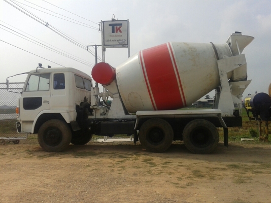 รถโม่ HINO FR338B โม่ 7 คิว 260 HP