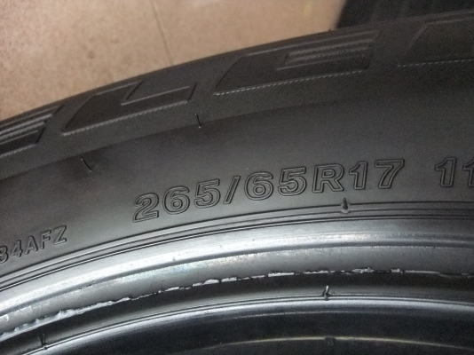 ยาง bridgestone 265/65/17 ปี11 ครบชุด สภาพสวยมากๆ