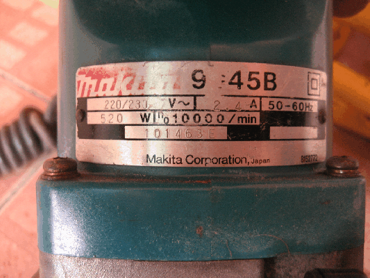 ขายเครื่องขัดกระดาษทราย Makita แท้ๆสักตัวคับ