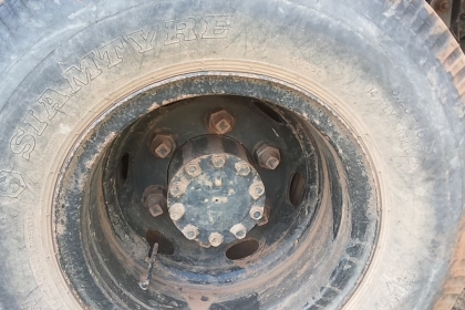 **560,000 บ.ต่อรอง**ขาย6ล้อเดิมๆบางๆ ISUZU NPR120 NPR66LX5T ฝาขาวห้างแท้ปี39 เครื่องเดิมเกียร์เดิม4HF1 120แรง แน่นๆแรงดีไม่มีเยิ้ม ช่วงล่างFหลัง คัสซีสวยเดิมไม่มีปะไม่มีบวม สีมีลอกนิดๆแต่เดิม กระบะพื้นเหล็กคอกไม้สภาพดี พื้นสวย ยาว4.30ม. ฝาทึบมีผุบ้าง หัวบ **560,000 บ.ต่อรอง**ขาย6ล้อเดิมๆบางๆ ISUZU NPR120 NPR66LX5T ฝาขาวห้างแท้ปี39 เครื่องเดิมเกียร์เดิม4HF1 120แรง แน่นๆแรงดีไม่มีเยิ้ม ช่วงล่างFหลัง คัสซีสวยเดิมไม่มีปะไม่มีบวม สีมีลอกนิดๆแต่เดิม กระบะพื้นเหล็กคอกไม้สภาพดี พื้นสวย ยาว4.30ม. ฝาทึบมีผุบ้าง หัวบ