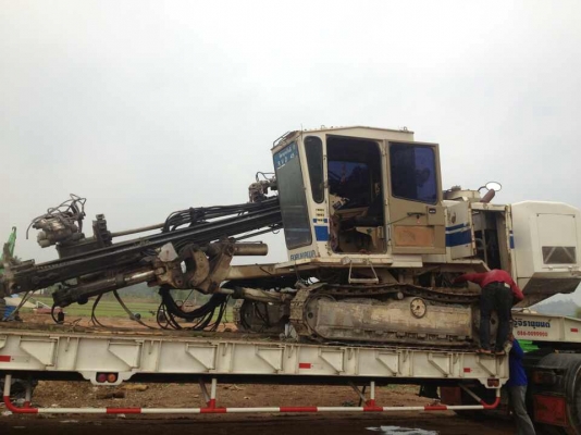 รถเจาะหินfurukawa-hcr12dสวยพร้อมใช้ขายด่วนครับ