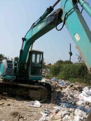 ขายแบคโฮ