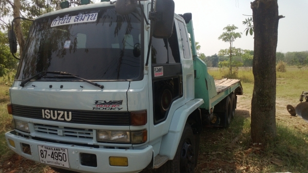 ขายด่วน ISUZU จัมโบ้ 2 เพลา200ขึ้นได้สบายๆรถสวยพ้อมใช้อยากขายครับ