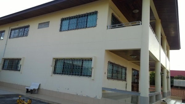 ขายที่ดิน..พร้อมบ้าน....ที่สวยบ้านสวย เนื้อที่3.5ไร่ ทำเลทองติดถนนเอเซียสายหลัก ขายที่ดิน..พร้อมบ้าน....ที่สวยบ้านสวย เนื้อที่3.5ไร่ ทำเลทองติดถนนเอเซียสายหลัก