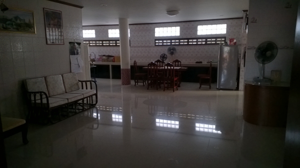 ขายที่ดิน..พร้อมบ้าน....ที่สวยบ้านสวย เนื้อที่3.5ไร่ ทำเลทองติดถนนเอเซียสายหลัก ขายที่ดิน..พร้อมบ้าน....ที่สวยบ้านสวย เนื้อที่3.5ไร่ ทำเลทองติดถนนเอเซียสายหลัก