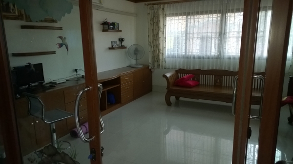 ขายที่ดิน..พร้อมบ้าน....ที่สวยบ้านสวย เนื้อที่3.5ไร่ ทำเลทองติดถนนเอเซียสายหลัก ขายที่ดิน..พร้อมบ้าน....ที่สวยบ้านสวย เนื้อที่3.5ไร่ ทำเลทองติดถนนเอเซียสายหลัก