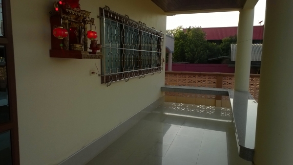 ขายที่ดิน..พร้อมบ้าน....ที่สวยบ้านสวย เนื้อที่3.5ไร่ ทำเลทองติดถนนเอเซียสายหลัก ขายที่ดิน..พร้อมบ้าน....ที่สวยบ้านสวย เนื้อที่3.5ไร่ ทำเลทองติดถนนเอเซียสายหลัก