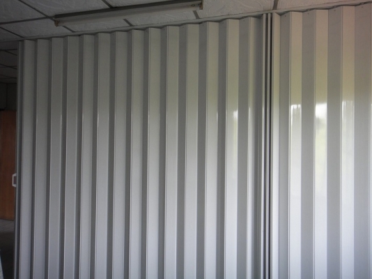 ม่านพลาสติก PVC ใหม่ๆ 98 \% ม่านพลาสติก PVC ใหม่ๆ 98 \%