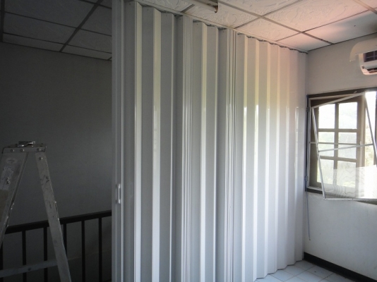 ม่านพลาสติก PVC ใหม่ๆ 98 \%