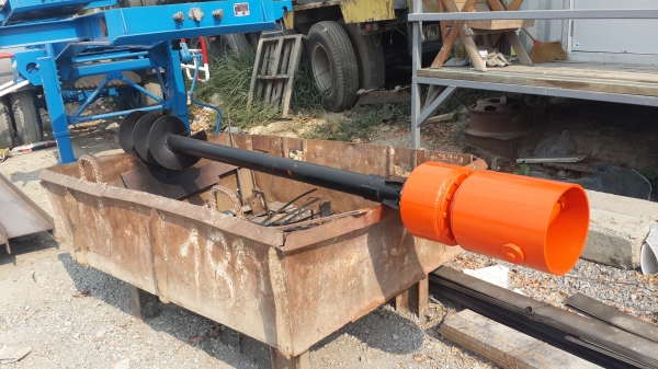 ขายสว่านเจาะ0815667535