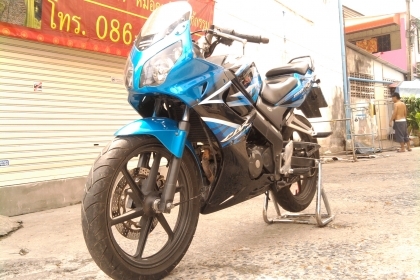 ขออนุญาติขาย HONDA CBR 150 สภาพเดิมๆ สตา์ร์ทมือ โอนให้ฟรี