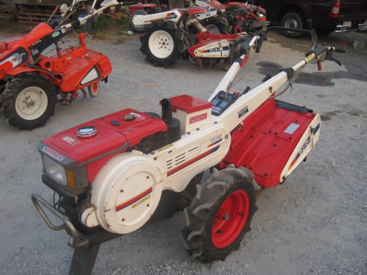 รถพรวนดินเดินตาม รถพรวนดินเดินตาม