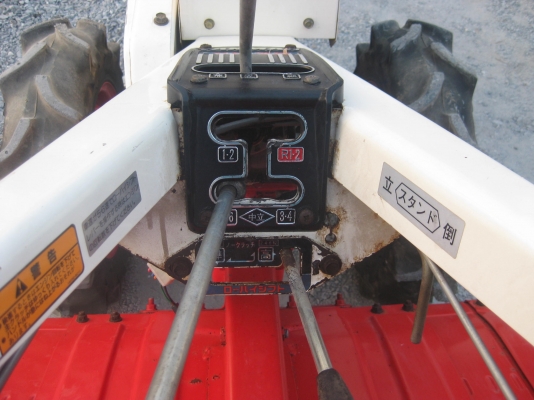 รถพรวนดินเดินตาม รถพรวนดินเดินตาม