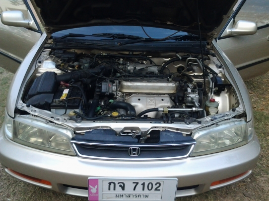 ขายรถเก๋ง แอคคอด ไฟท้าย2ก้อน ปี 1996 ไม่เคยติดแก๊ส