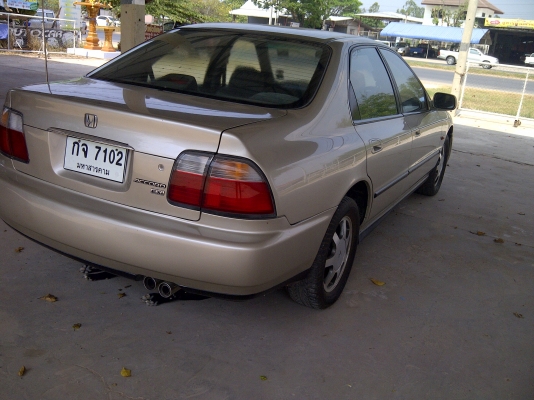 ขายรถเก๋ง แอคคอด ไฟท้าย2ก้อน ปี 1996 ไม่เคยติดแก๊ส