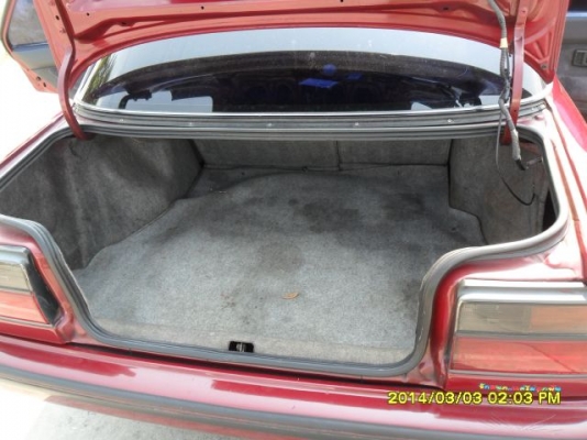 ขายรถโตโยต้า โคโรล่า ปี90 เครื่อง1.3 เกียร์ธรรมดา ภายในสวยๆ เดิมๆ สะอาด วิทยุCD แอร์เย็น ภายนอกสีเต็มเงา มีริ้วรอยบ้าง รถขับดี ประหยัดครับ ขายถูกครับ