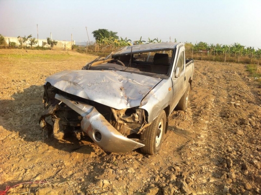 ขายซาย Nissan Frontier หัวเดี่ยว ปี 2545 เครื่อง 2700