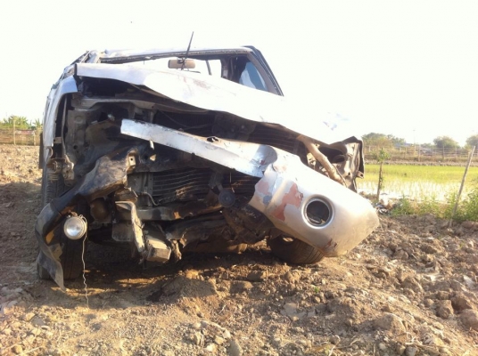 ขายซาย Nissan Frontier หัวเดี่ยว ปี 2545 เครื่อง 2700