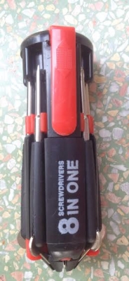 // เครื่องมือ Multi-Screwdriver Torch ( 8 IN 1 ) ใช้งานได้หลากหลาย //
