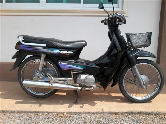 ขายดรีมทูทะเบียนพร้อมโอนรถปี 39 ทะเบียนขาดปี 51 รถเจ้าของมือเดียวออกร้านเครื่องดีมากควันไม่ขาวเครื่องไม่ดัง