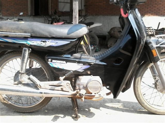 ขายดรีมทูทะเบียนพร้อมโอนรถปี 37 ทะเบียนขาดปี 42 เครื่องเดิมเครื่องไม่ดังควันขาวไม่มี