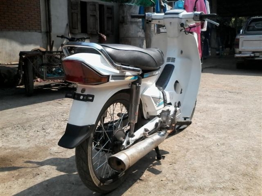 ขายดรีมคุรุสภาขาวเล่มทะเบียนอย่างเดียวชุดโอนไม่ได้ตามรถปี 32 ทะเบียนขาดปี 43 เครื่องพอใช้