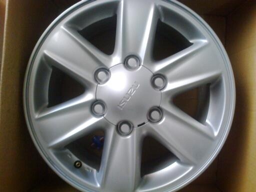 แม็กซ์ป้าวออนนิวอีซุซุ16สภาพป้ายแดงกิ๊กๆ