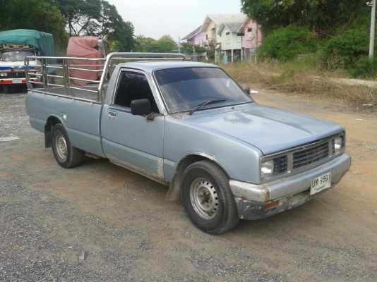 ขายอีซูซุ kb เครื่องฝาทอง กะบะสแตนเลสพร้อมคอก ขายด่วน