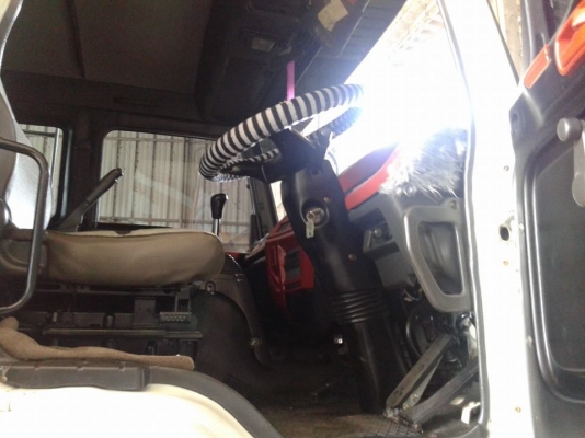 ขายรถบรรทุก10ล้อช่วงยาว7ม.กว่า แอร์เย็น เพลงเพราะ พร้อมใช้งาน รถวิ่งพลาสติก สวยๆครับ ขายรถบรรทุก10ล้อช่วงยาว7ม.กว่า แอร์เย็น เพลงเพราะ พร้อมใช้งาน รถวิ่งพลาสติก สวยๆครับ