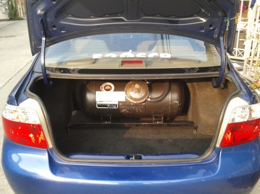 ไม่ต้องดาวน์toyota vios1.5eปี2003เกียร์autoติดแก๊สหัวฉีดac