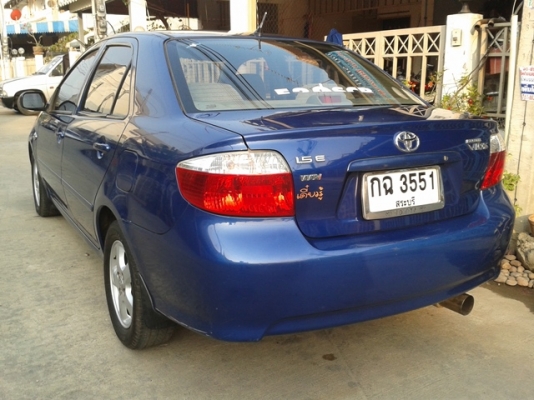 ไม่ต้องดาวน์toyota vios1.5eปี2003เกียร์autoติดแก๊สหัวฉีดac